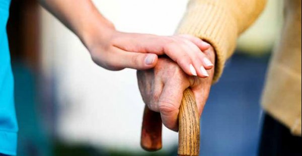 Prova de vida: Resolução cria nova opção para segurados idosos e com dificuldades de locomoção