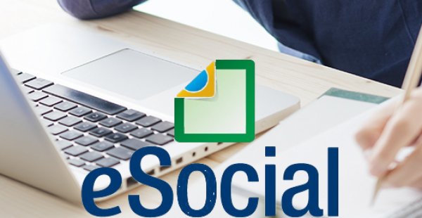 Especialistas acreditam que o eSocial não será extinto