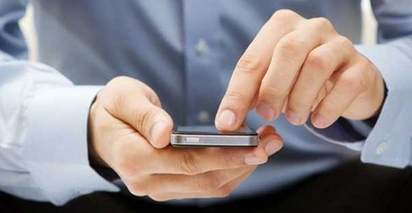 Empresas podem proibir o uso do celular no ambiente de trabalho