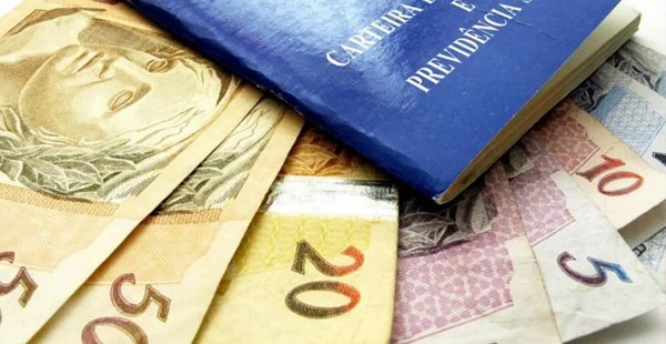 Salário mínimo vai subir para R$ 1.045