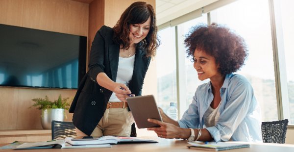 “As mulheres estão transformando o mundo contábil com eficiência e liderança”, afirma o presidente do CFC