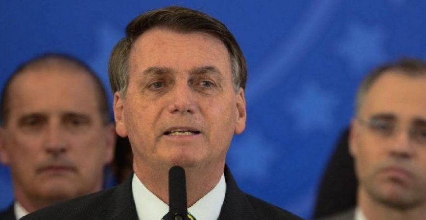 Bolsonaro sanciona lei de negociação de dívidas das micro empresas