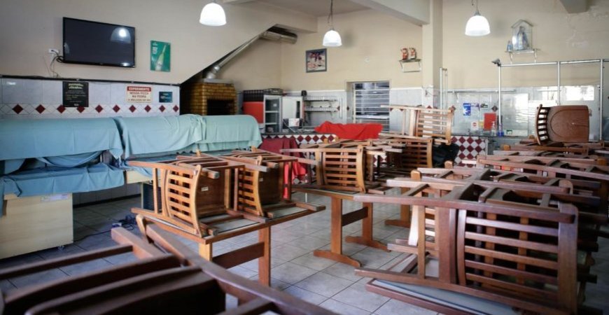 Sebrae: 7% dos bares e restaurantes fecharam devido à pandemia