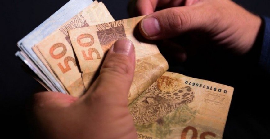Trabalhadores de baixa renda poderão ter microcrédito, com empréstimos de R$ 1 mil 
