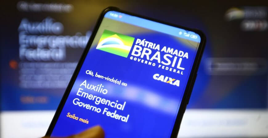 Congresso analisa 14 projetos que prorrogam auxílio emergencial  