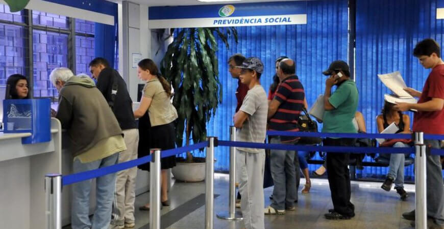 Perícia INSS: TCU volta a cobrar plano do governo para resolver fila de espera