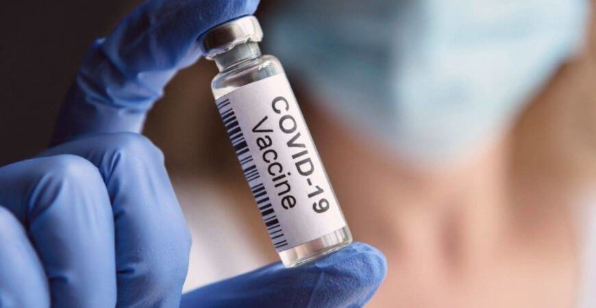 Sancionada lei que permite empresas comprarem vacina contra Covid-19; veja as regras