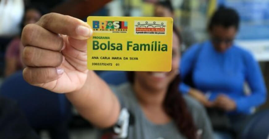 Bolsa Família: 3 milhões de pessoas passam a receber pela conta digital a partir de hoje