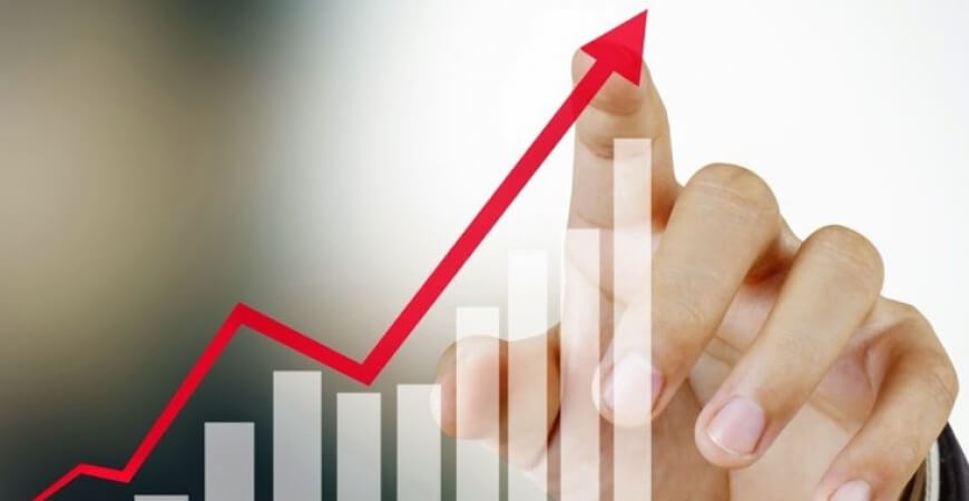 Com vacinação, Brasil terá novo horizonte em 60 dias, diz Guedes