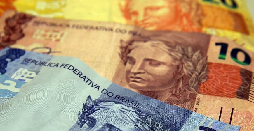 Governo estuda direcionar até R$ 30 bi em crédito a pequenas empresas com garantias da União