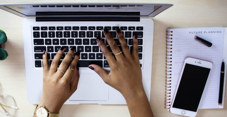 As emendas dos feriados são determinadas de acordo com a negociação com a empresa (Foto Reprodução/Internet)