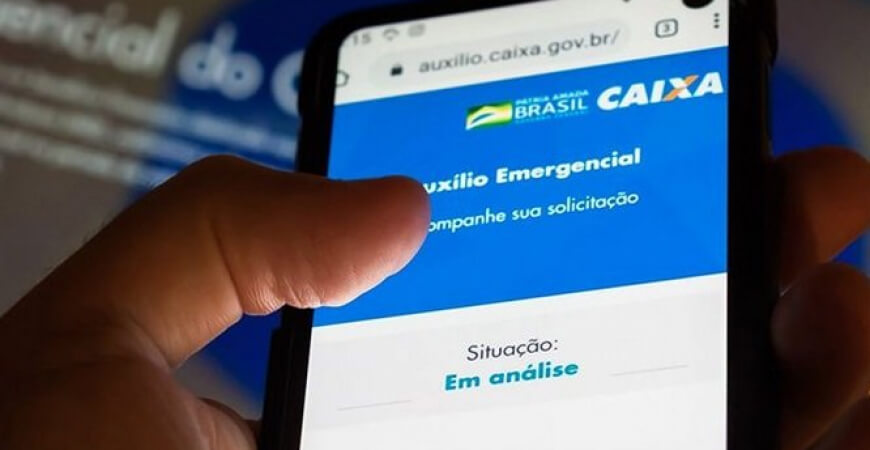Beneficiários do auxílio emergencial reclamam de status do pedido estar em processamento