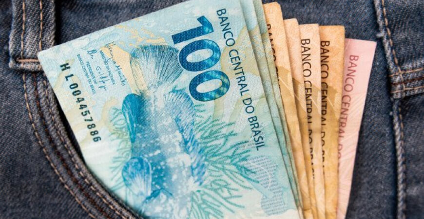 Proposta do governo para salário mínimo de 2022 é de R$ 1.147