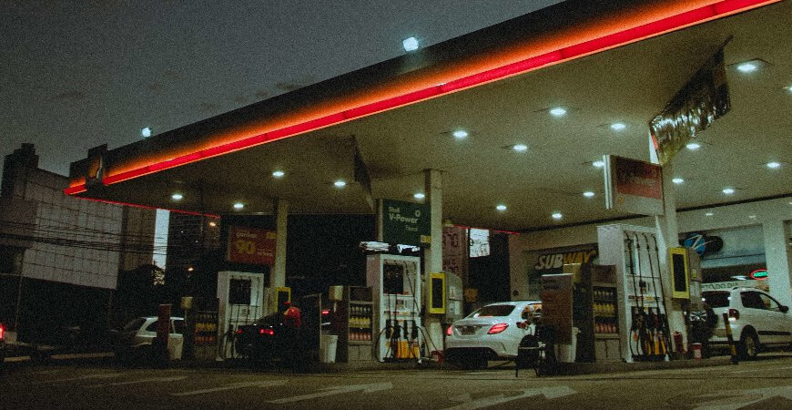 ICMS sobre combustível: Bolsonaro diz que deve levar ação ao STF para definir valor fixo