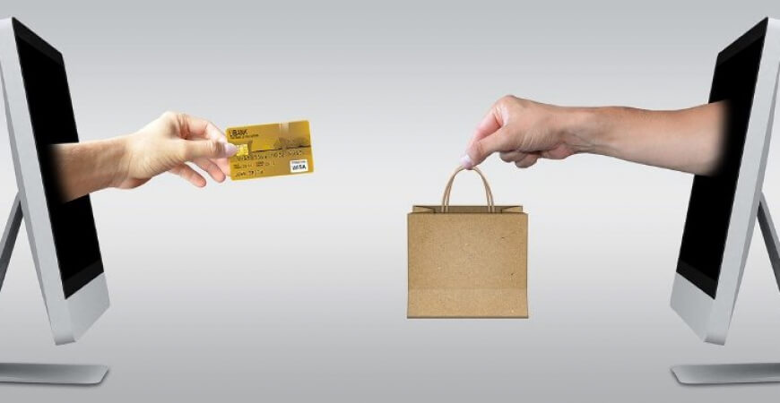 Qual a relação da mudança nos hábitos de consumo com os índices de inadimplência?