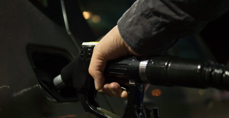 Preços da gasolina, diesel e gás aumentam nas refinarias