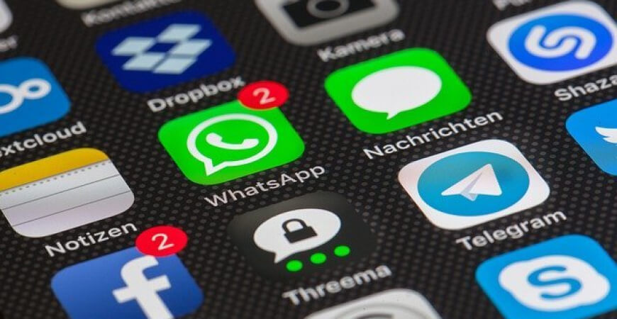 75% dos pequenos e médios lojistas virtuais vendem pelo whatsapp