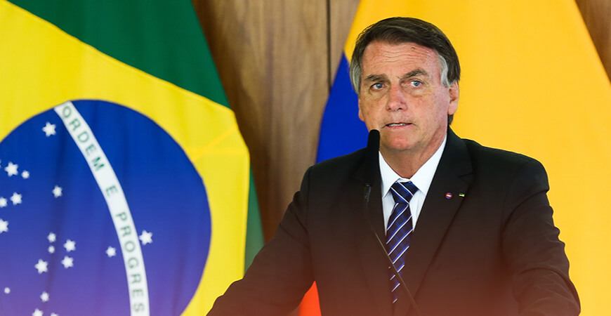 Bolsonaro sanciona lei que prorroga benefícios sobre ICMS