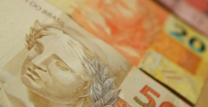 Confira dicas para aproveitar a renda extra e começar a investir na previdência privada em 2022 