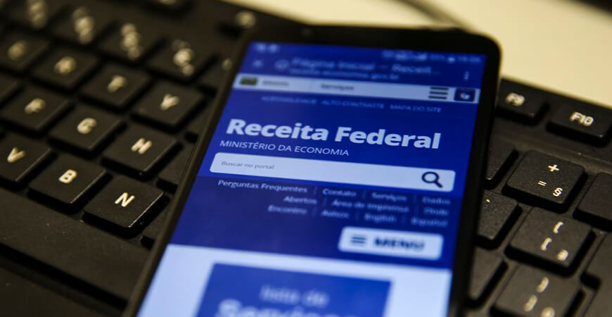 IRPF 2022: saiba como declarar renda de dois empregos