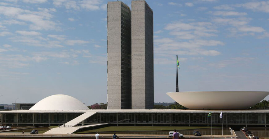 Congresso derruba veto à renegociação de dívidas 