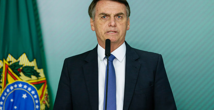 Bolsonaro sanciona Auxílio Brasil permanente de R$ 400