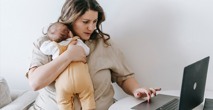 Salário-maternidade: Câmara aprova prazo máximo de 30 dias para pagamento