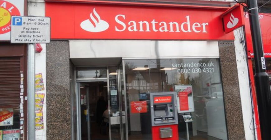 Santander precisará reembolsar R$ 79 milhões a clientes; entenda