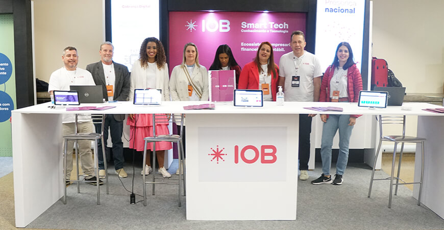 IOB apresenta conceito Smart Tech durante evento e mostra ecossistema inteligente para contadores
