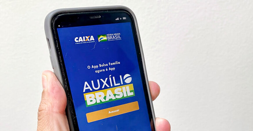 Auxílio Brasil e Auxílio-Gás passam por pente-fino para cortar benefícios a partir deste mês