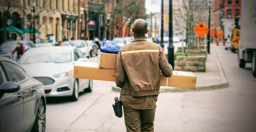 Sefaz MT identifica mercadorias sem documento fiscal em compras por delivery.