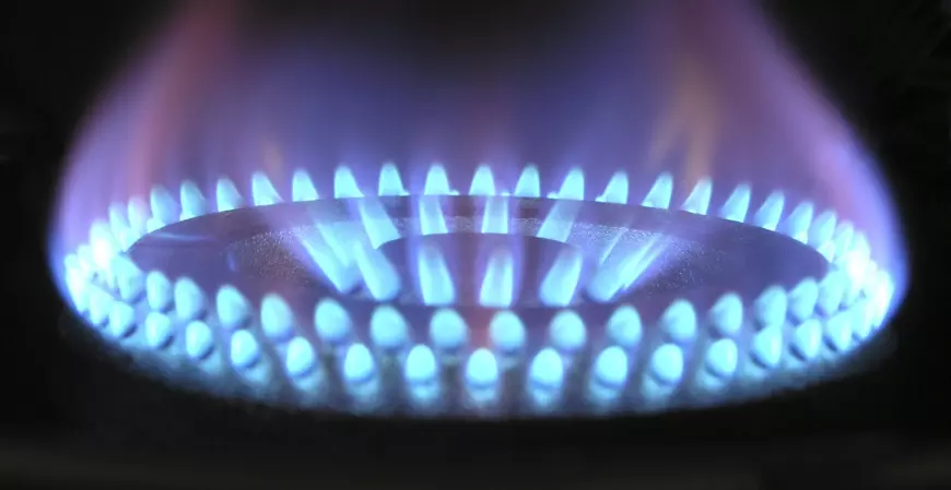 Vale-Gás 2024: entenda quem é elegível e como receber