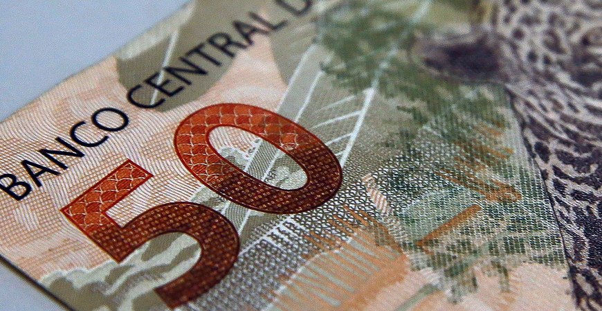 Novo crédito consignado para trabalhadores CLT começa a valer nesta sexta-feira (21)