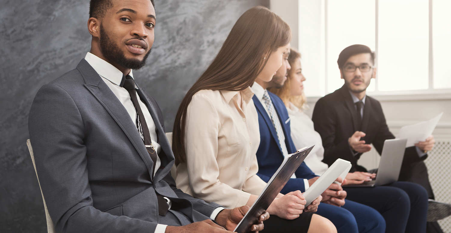 PL obriga empresas a informarem seus dados nas vagas de trabalho