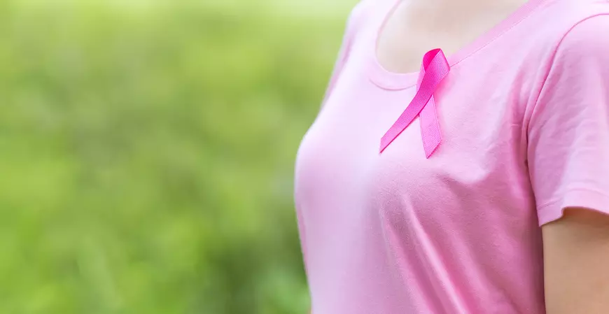 Outubro Rosa: saiba quais os direitos e benefícios tributários dos pacientes diagnosticados com câncer de mama