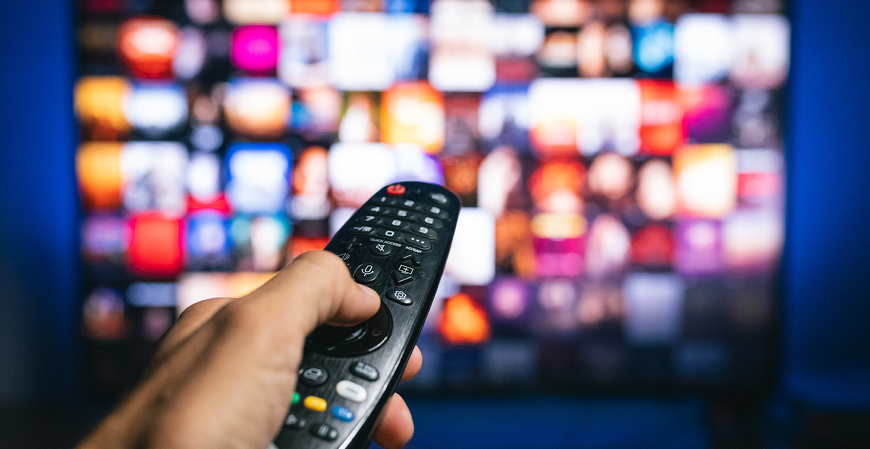 Uso de streaming no trabalho pode exigir declaração no IR; entenda quem deve declarar Netflix, Spotify e mais