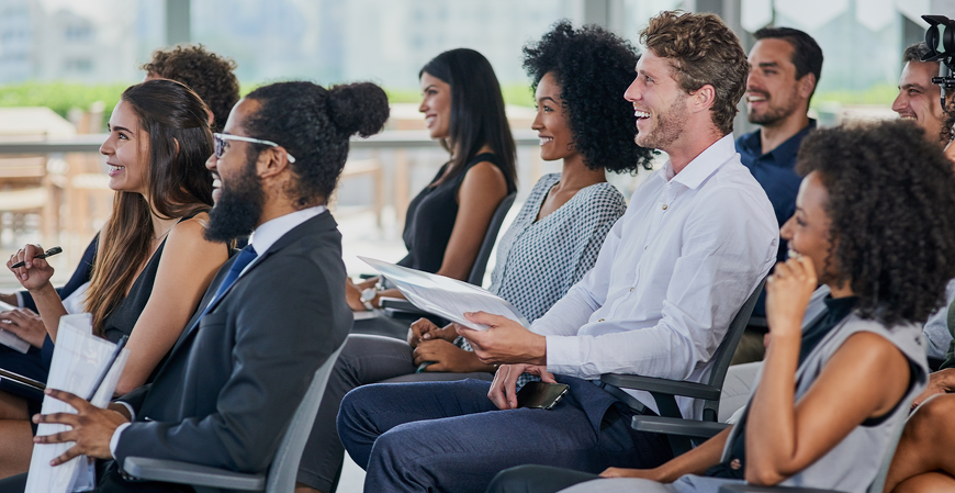 Paradoxo da diversidade: líderes que promovem iniciativas para grupos com os quais se identificam podem sofrer discriminação 