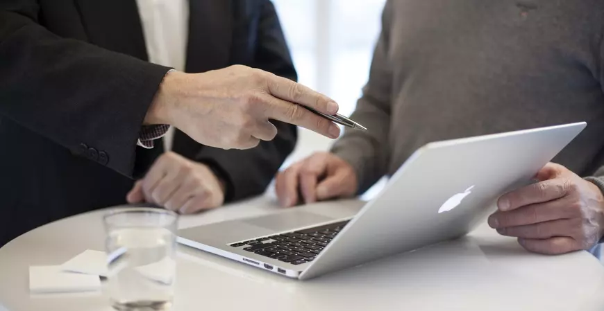 Perfis de risco: saiba como analisar a situação de parceiros comerciais e tomadores de crédito