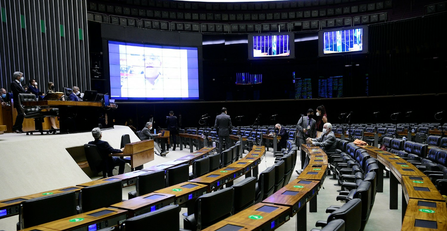 Câmara aprova votação em regime de urgência para Pert e outras quatro propostas
