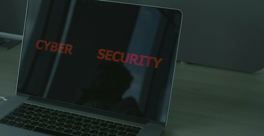 Mitos sobre cibersegurança que podem colocar seu  negócio em risco