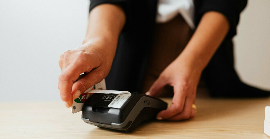 Reforma Tributária 2026: o guia essencial para preparar o fluxo de caixa da sua empresa para a fase de transição