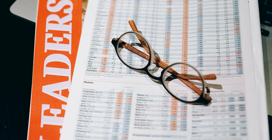 Mercado de Trabalho 2026: IA impulsiona salários e disputa por talentos