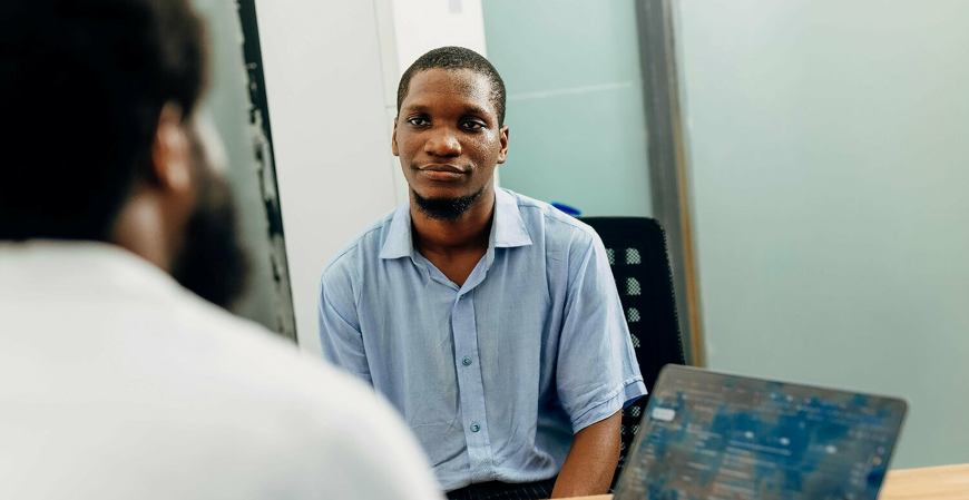 Maioria dos profissionais está procurando mudar de emprego ativamente, aponta pesquisa