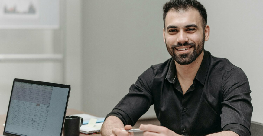 Liderança brasileira é a que mais se preocupa em prevenir o etarismo no trabalho, aponta pesquisa global