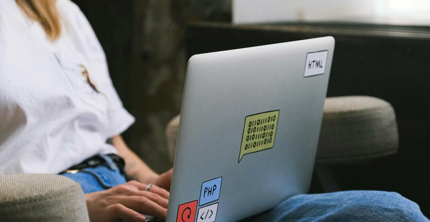Inteligência Artificial ajuda empresas a evitar erros tributários