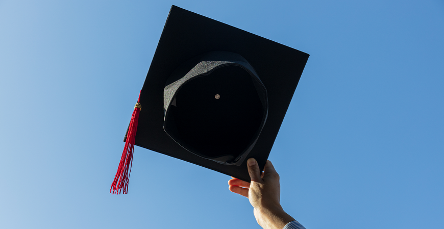 PL quer incluir proteção aos pós-graduandos no INSS