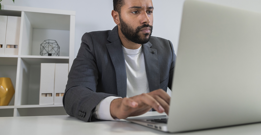 IRPF 2025: declaração pré-preenchida e Pix garantem prioridade na restituição?