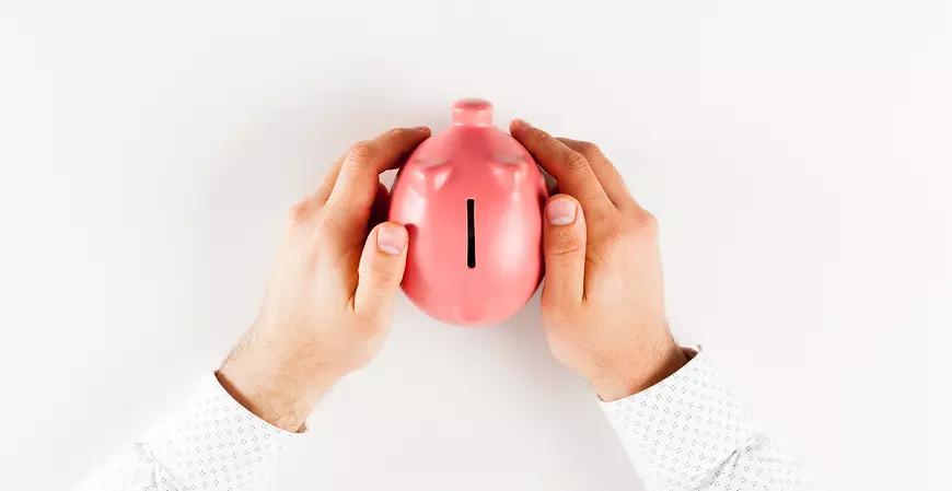 Primeira parcela ou cota única 13º salário deve ser paga até o dia 30 de novembro; veja como calcular acerto