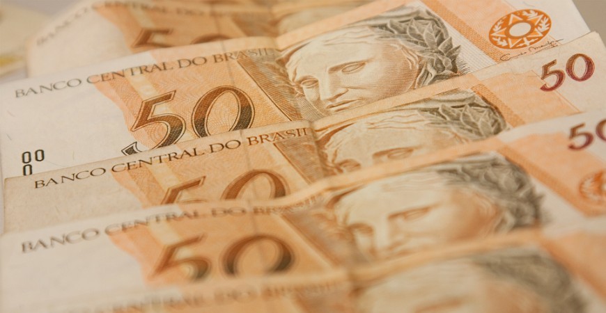 Desenrola: programa federal de renegociação de dívidas tem foco em pessoas físicas que recebem até 2 salários mínimos