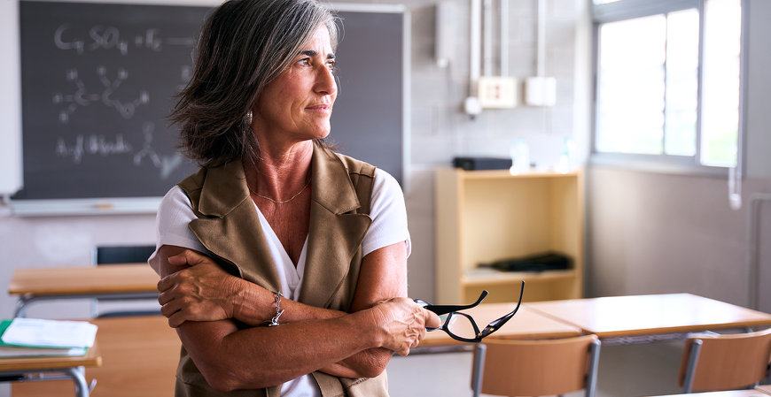 Projeto propõe isenção de IR para professores com renda de até R$ 10 mil